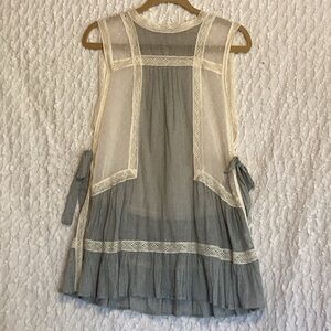 Ryu Gray and Cream Chic Top